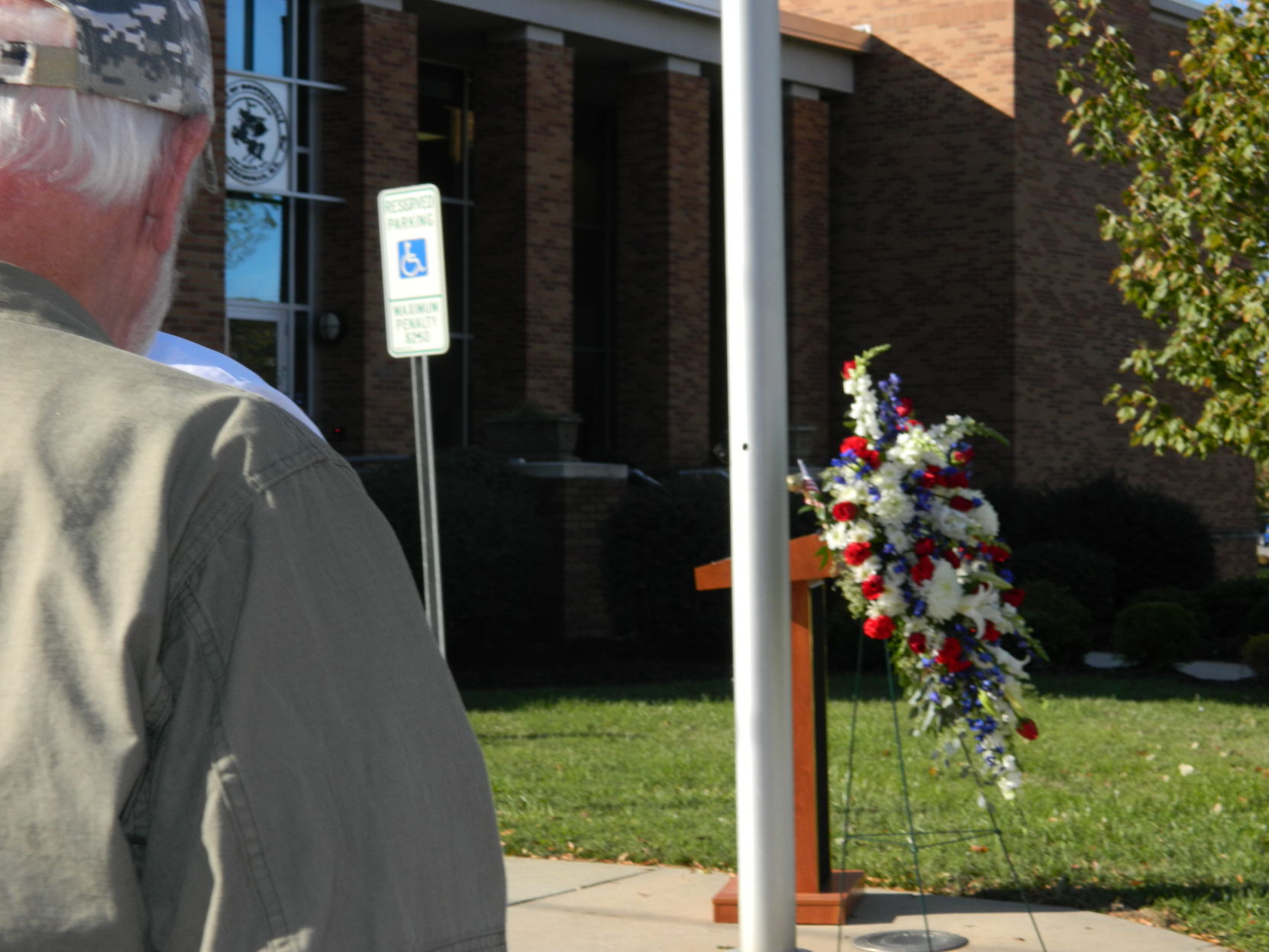 Flag ceremony for veterans (42).JPG